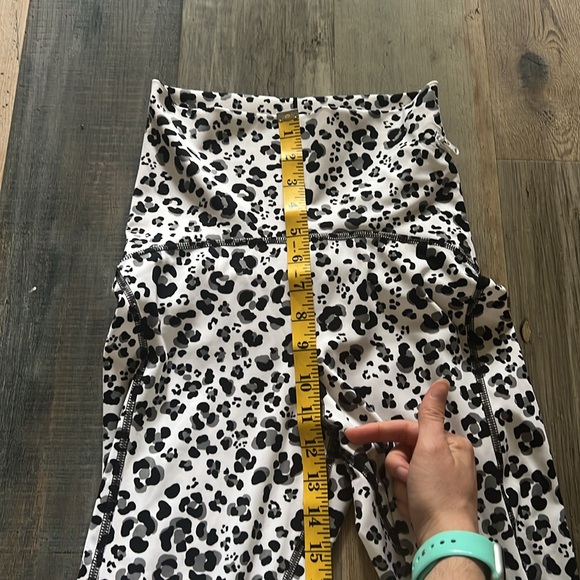 ADIDAS x Stella McCartney Cropped Leopard-Print Stretch Leggings Size: XS - Picture 7 of 16